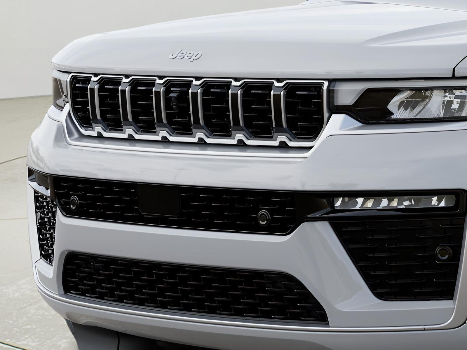 2026 Jeep Grand Cherokee Summit