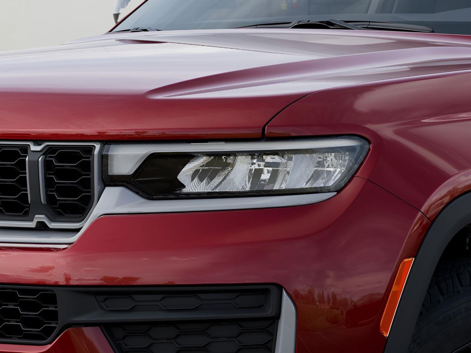 2026 Jeep Grand Cherokee L Laredo Altitude