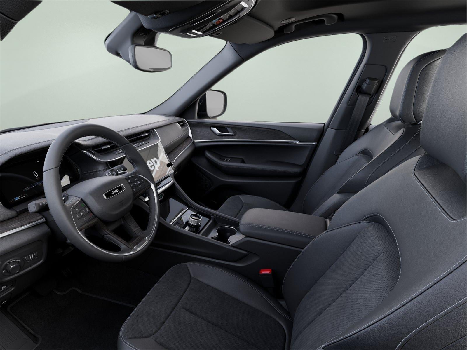 2026 Jeep Grand Cherokee L Laredo Altitude