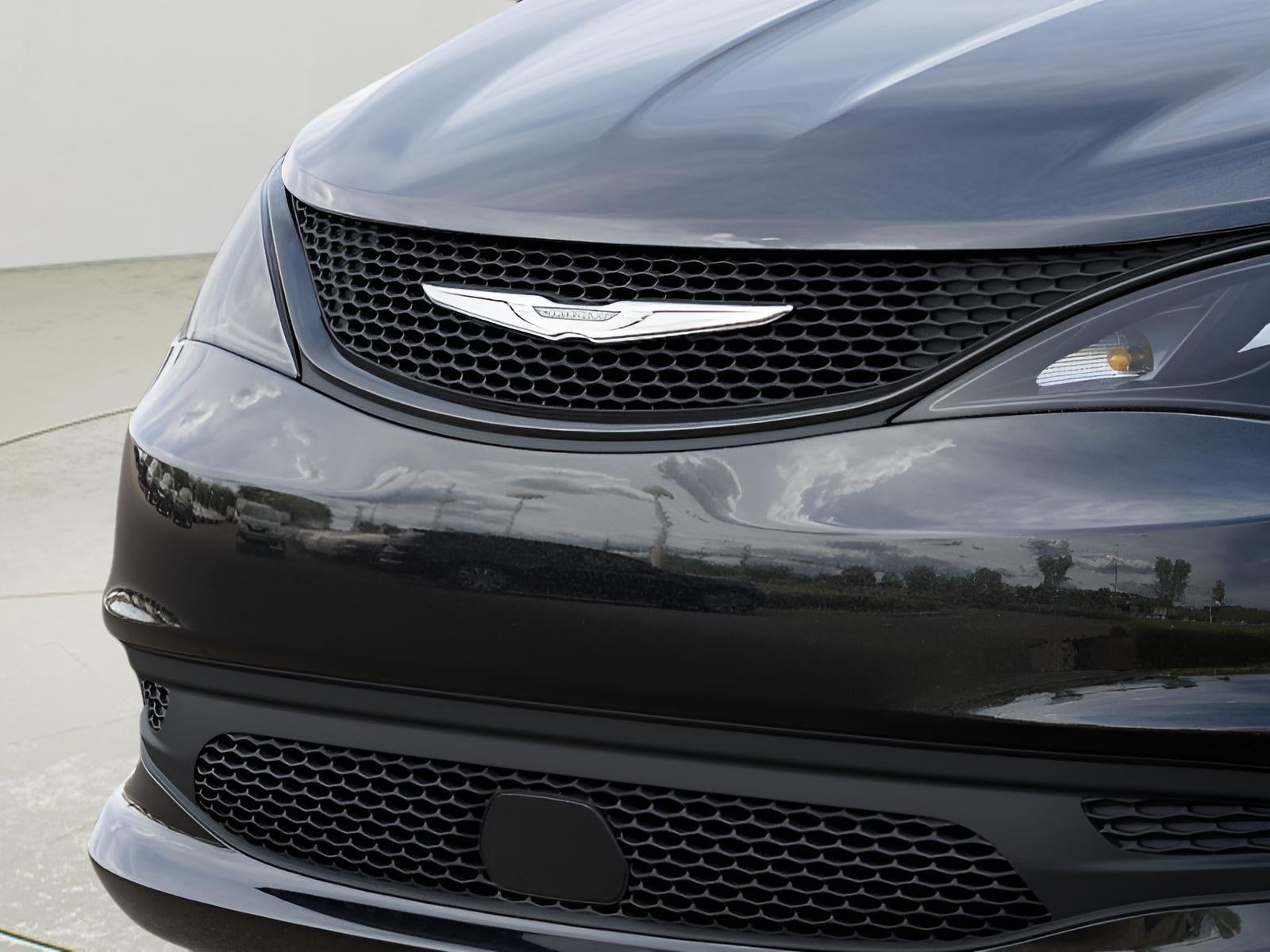 2026 Chrysler Voyager LX