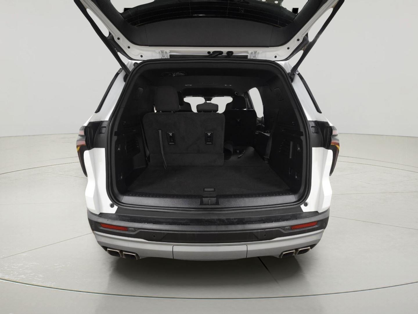 2024 Chevrolet Traverse AWD LT