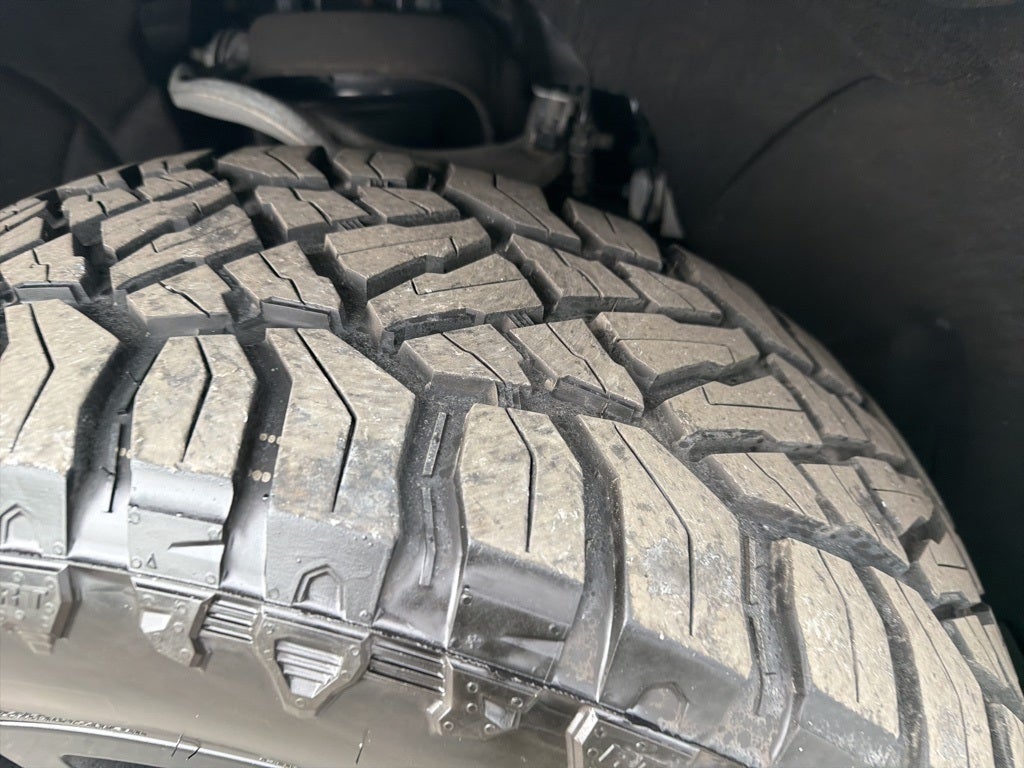 2023 Chevrolet Silverado 1500 RST CARBRAVO!