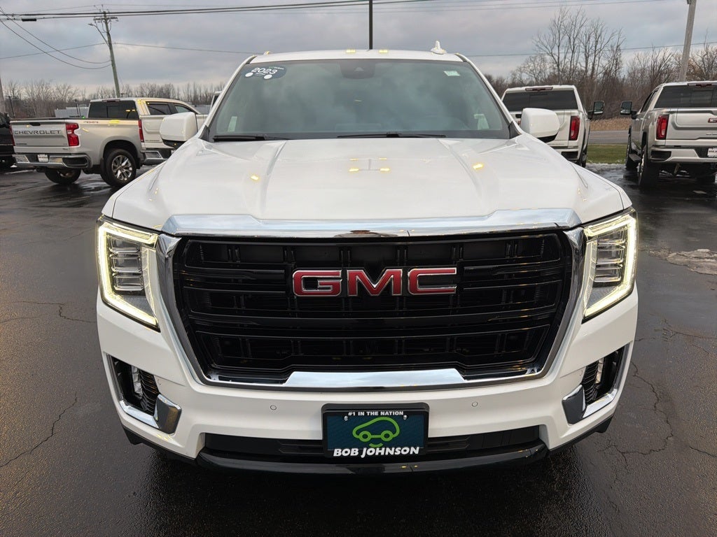 2023 GMC Yukon SLE CARBRAVO!