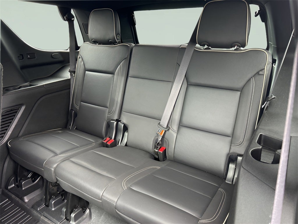 2023 GMC Yukon SLT CARBRAVO!