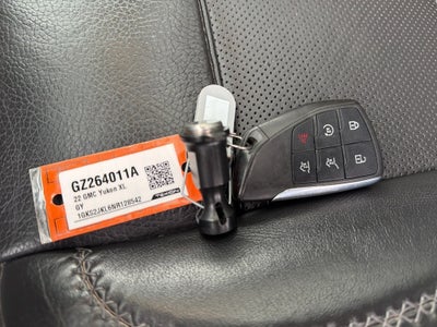 2022 GMC Yukon XL Denali CARBRAVO!