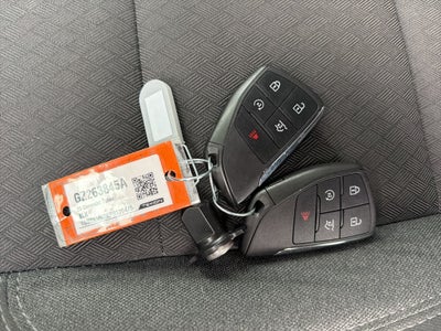 2023 Chevrolet Tahoe LS CARBRAVO!