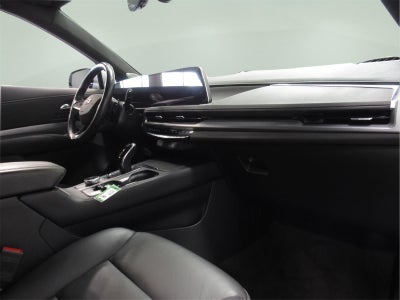 2024 Cadillac XT4 FWD Premium Luxury
