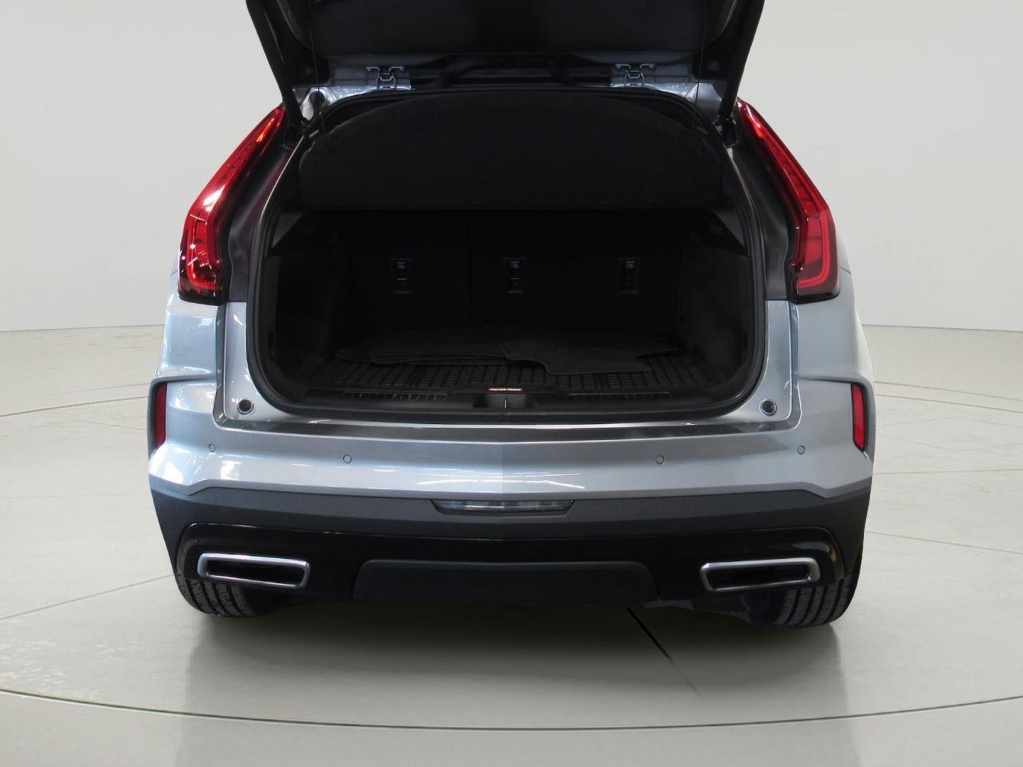 2024 Cadillac XT4 FWD Premium Luxury