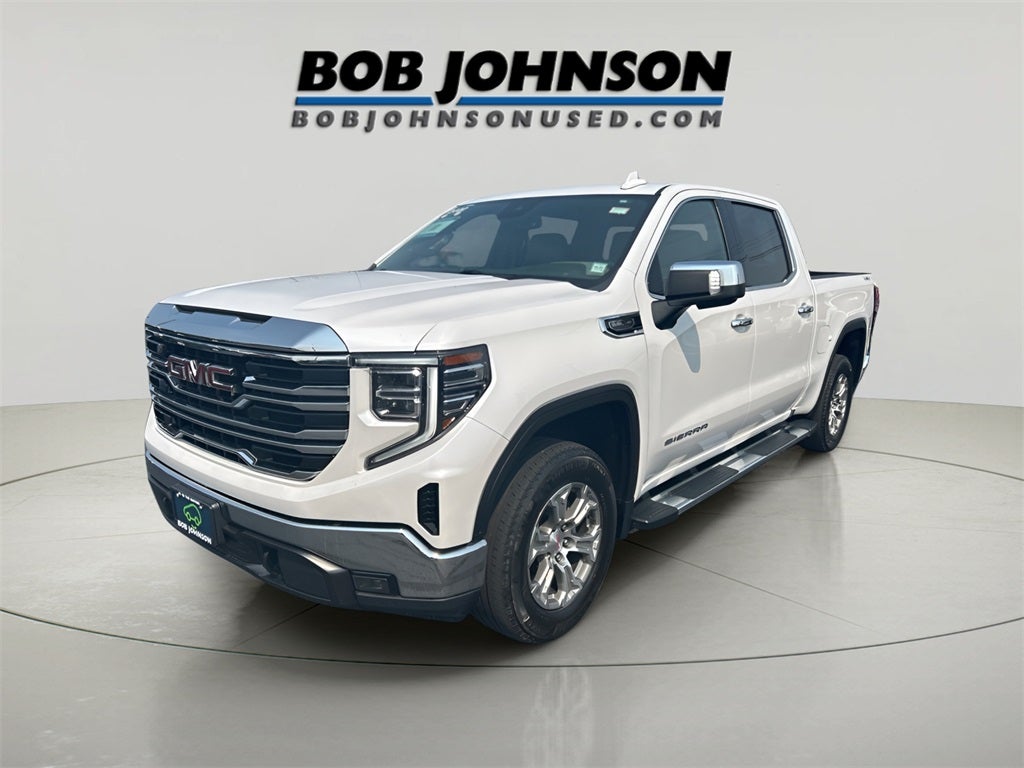 2022 GMC Sierra 1500 SLT CARBRAVO CERTIFIED!