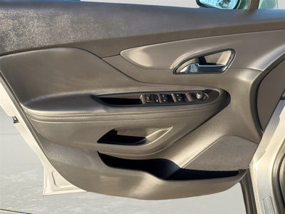 2022 Buick Encore Preferred CARBRAVO!