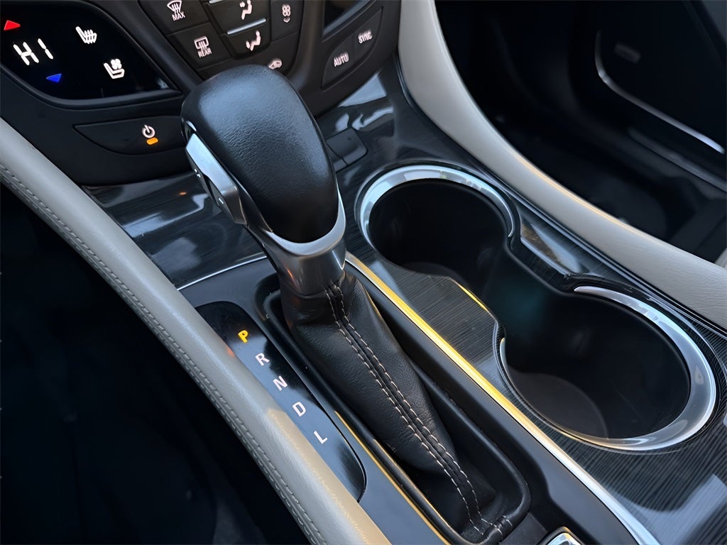 2018 Buick Envision Premium II CARBRAVO!