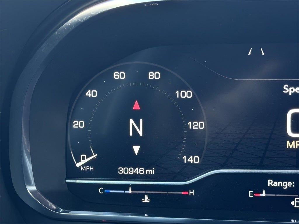 2024 GMC Yukon AT4 CARBRAVO CERTIFIED