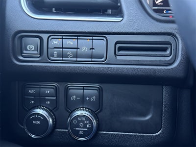 2024 GMC Yukon AT4 CARBRAVO CERTIFIED