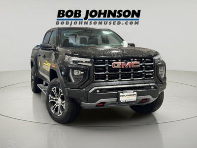 2023 GMC Canyon 4WD AT4