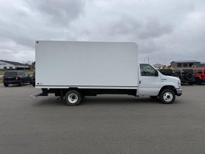 2019 Ford E-Series Cutaway E-450 DRW 158 WB