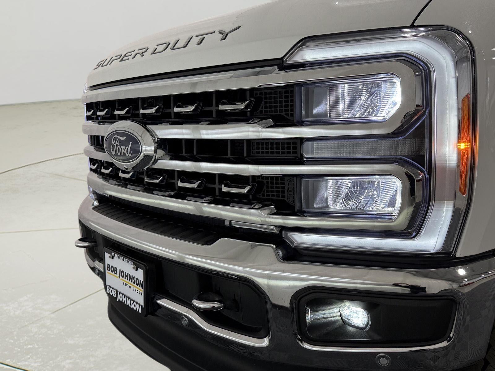 2023 Ford Super Duty F-250 SRW LARIAT