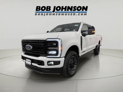 2025 Ford Super Duty F-250 SRW Platinum