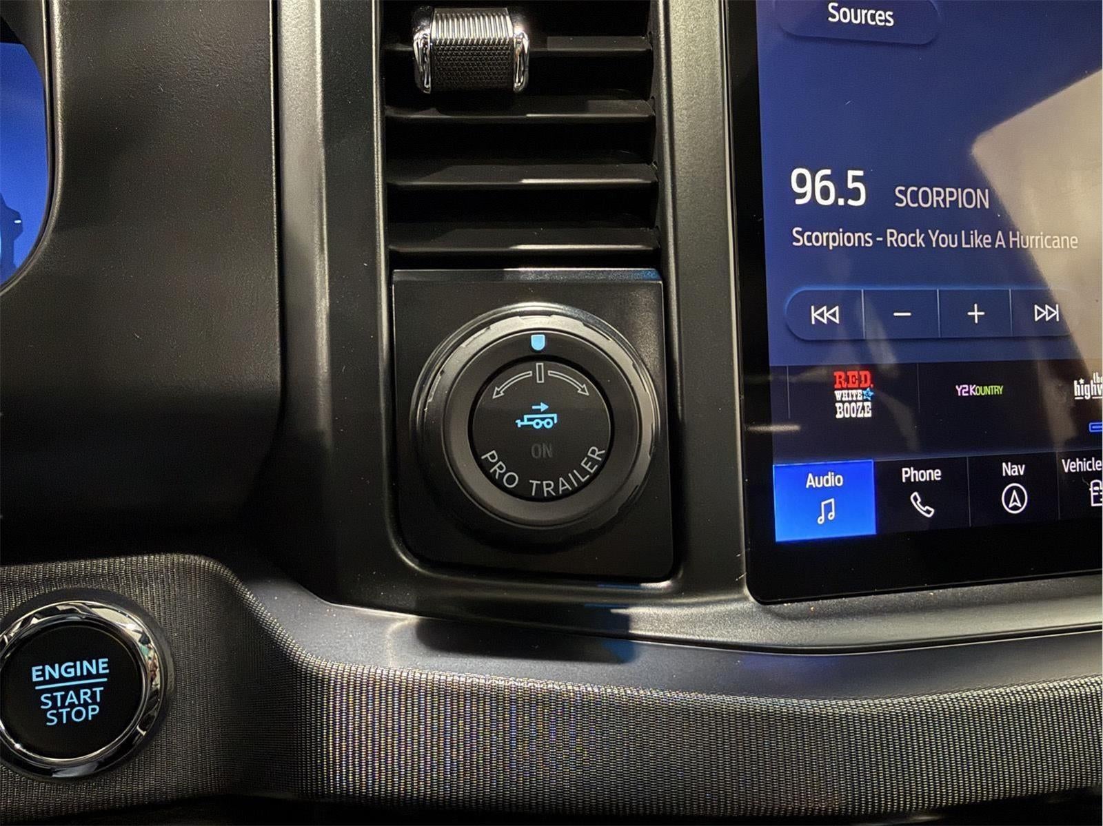 2025 Ford Super Duty F-250 SRW Platinum