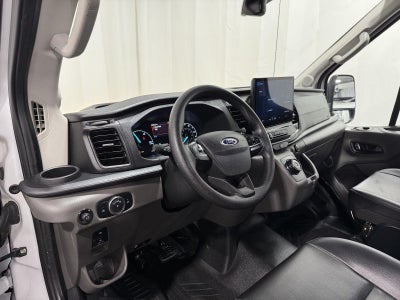 2022 Ford E-Transit 350
