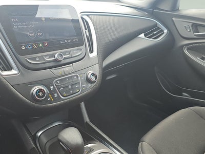 2025 Chevrolet Malibu LT