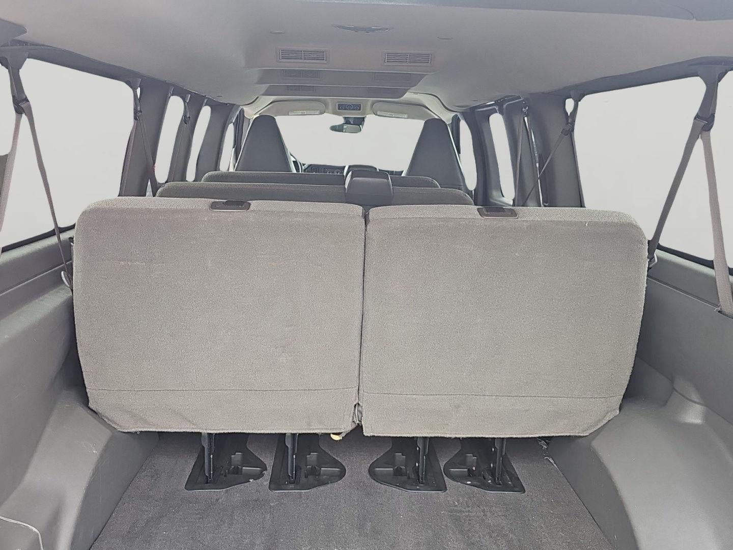 2025 Chevrolet Express Passenger LT