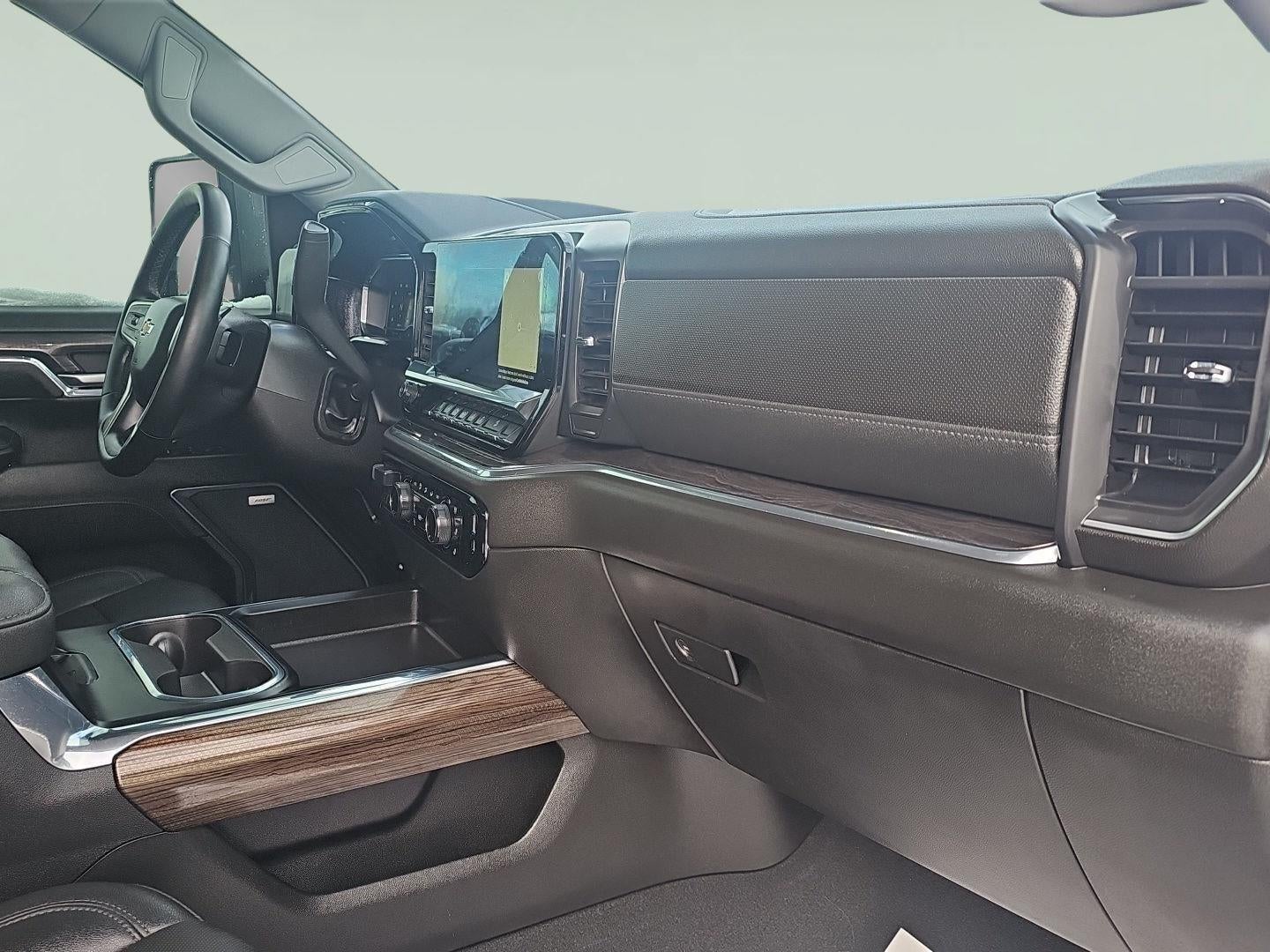 2024 Chevrolet Silverado 3500HD LTZ