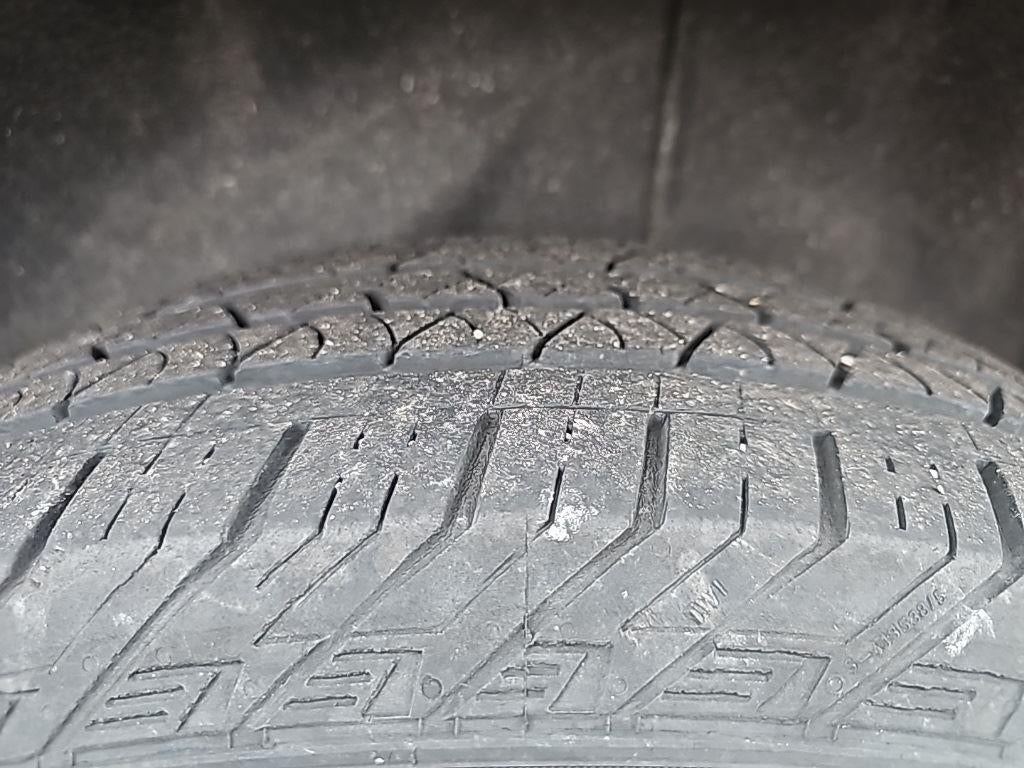 2023 GMC Acadia SLT Fresh Trade! Bose, Remote Start, Heated Seats, Pow