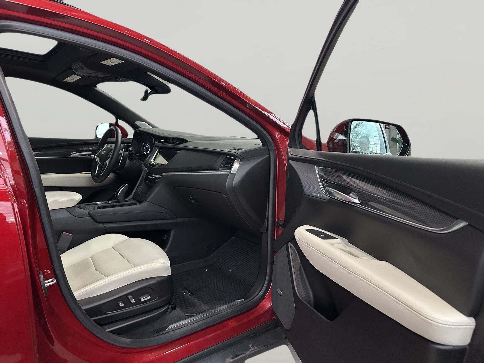 2023 Cadillac XT5 AWD Sport