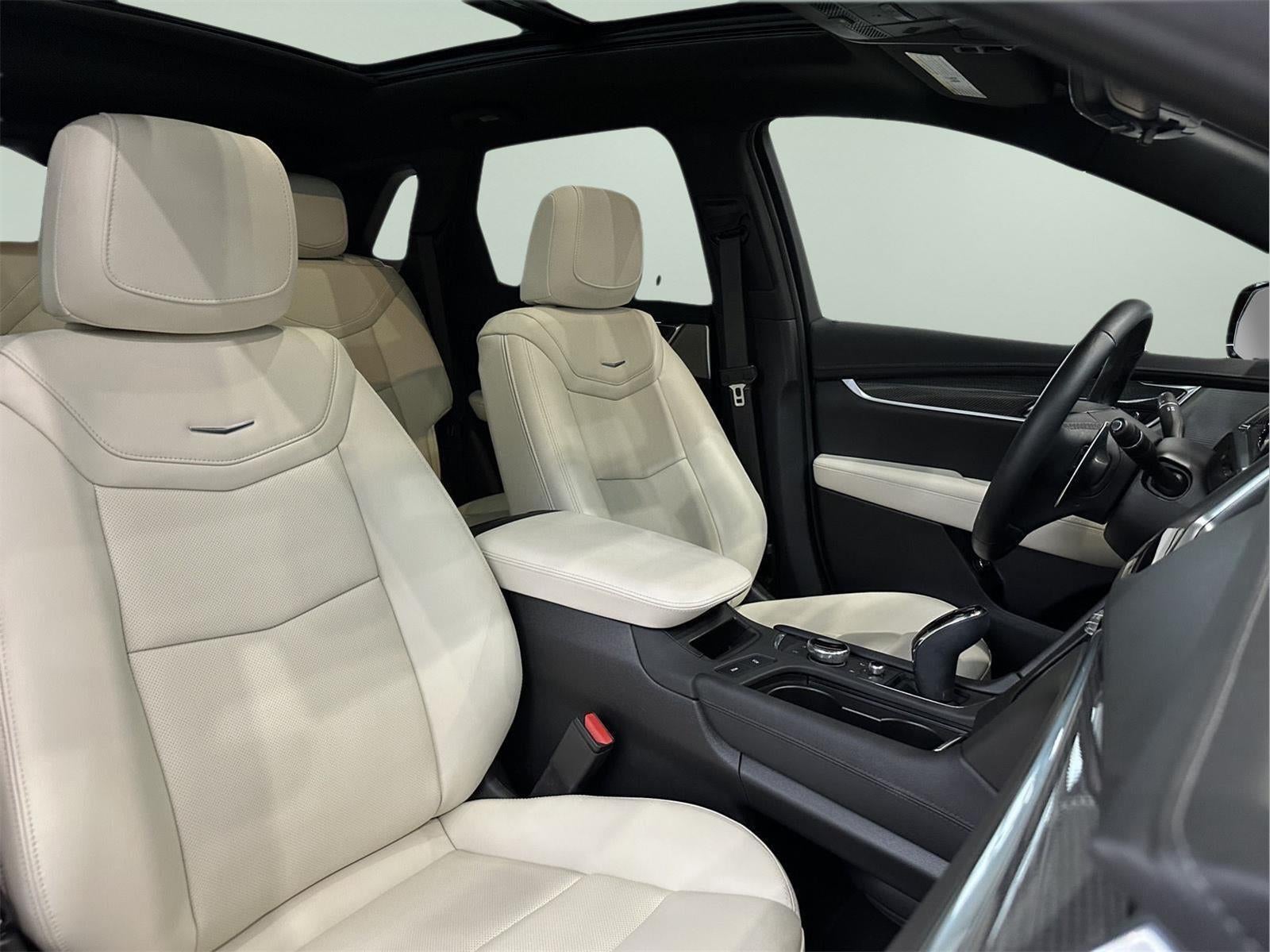 2023 Cadillac XT5 AWD Sport