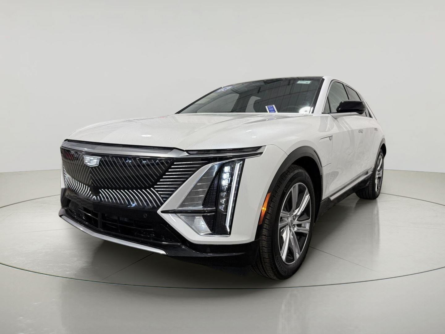 2024 Cadillac LYRIQ Tech