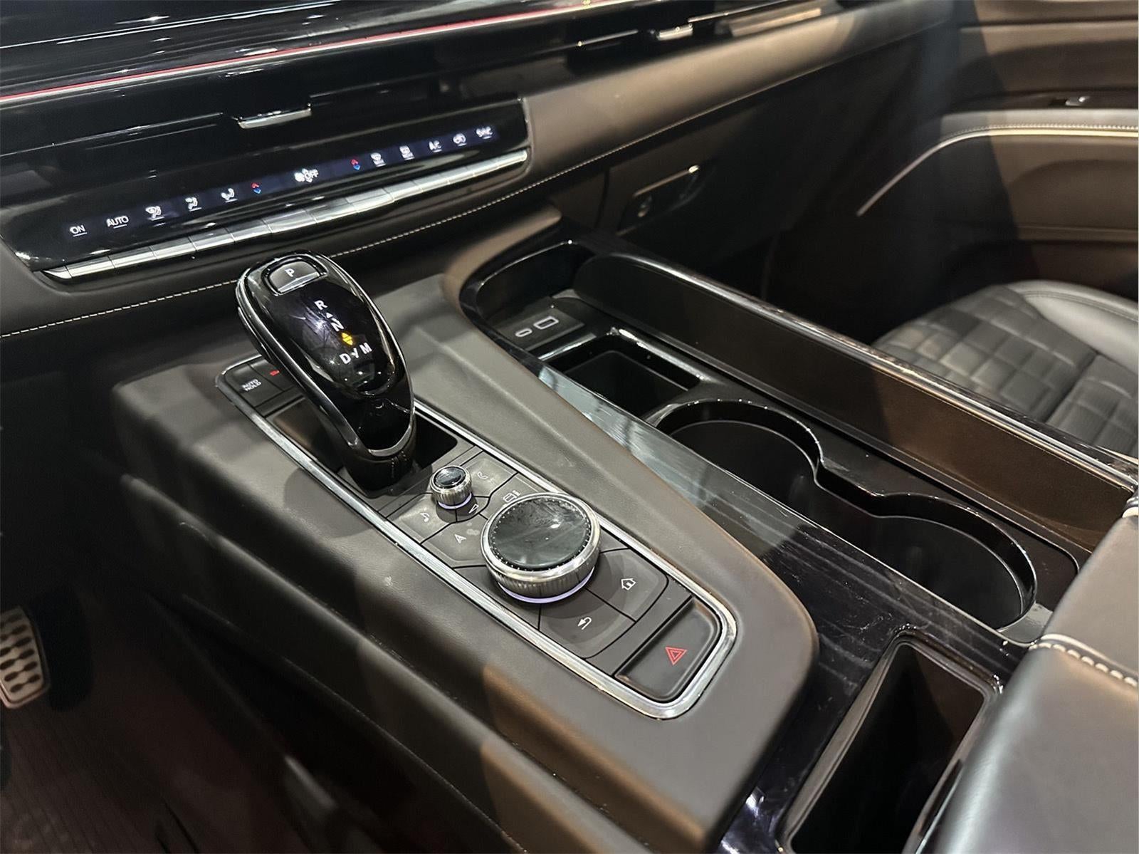 2024 Cadillac Escalade AWD V-Series