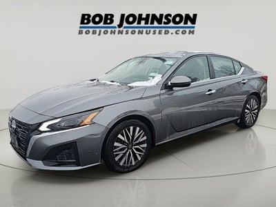 2023 Nissan Altima 2.5 SV Fresh Trade! Remote Start!