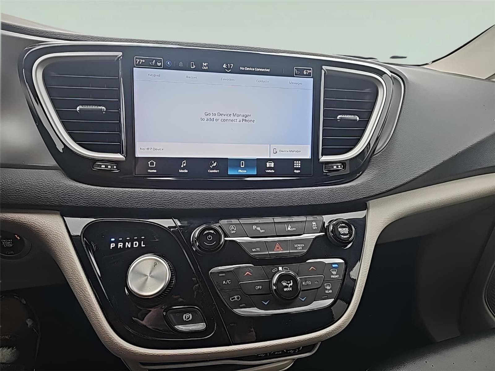 2024 Chrysler Pacifica Touring L Fresh Trade! Remote Start, Power Rear Doors, Power