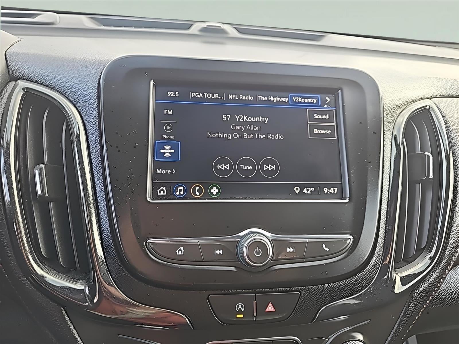 2022 Chevrolet Equinox RS Fresh Trade! Remote Start, Heated Seats, Power Lif