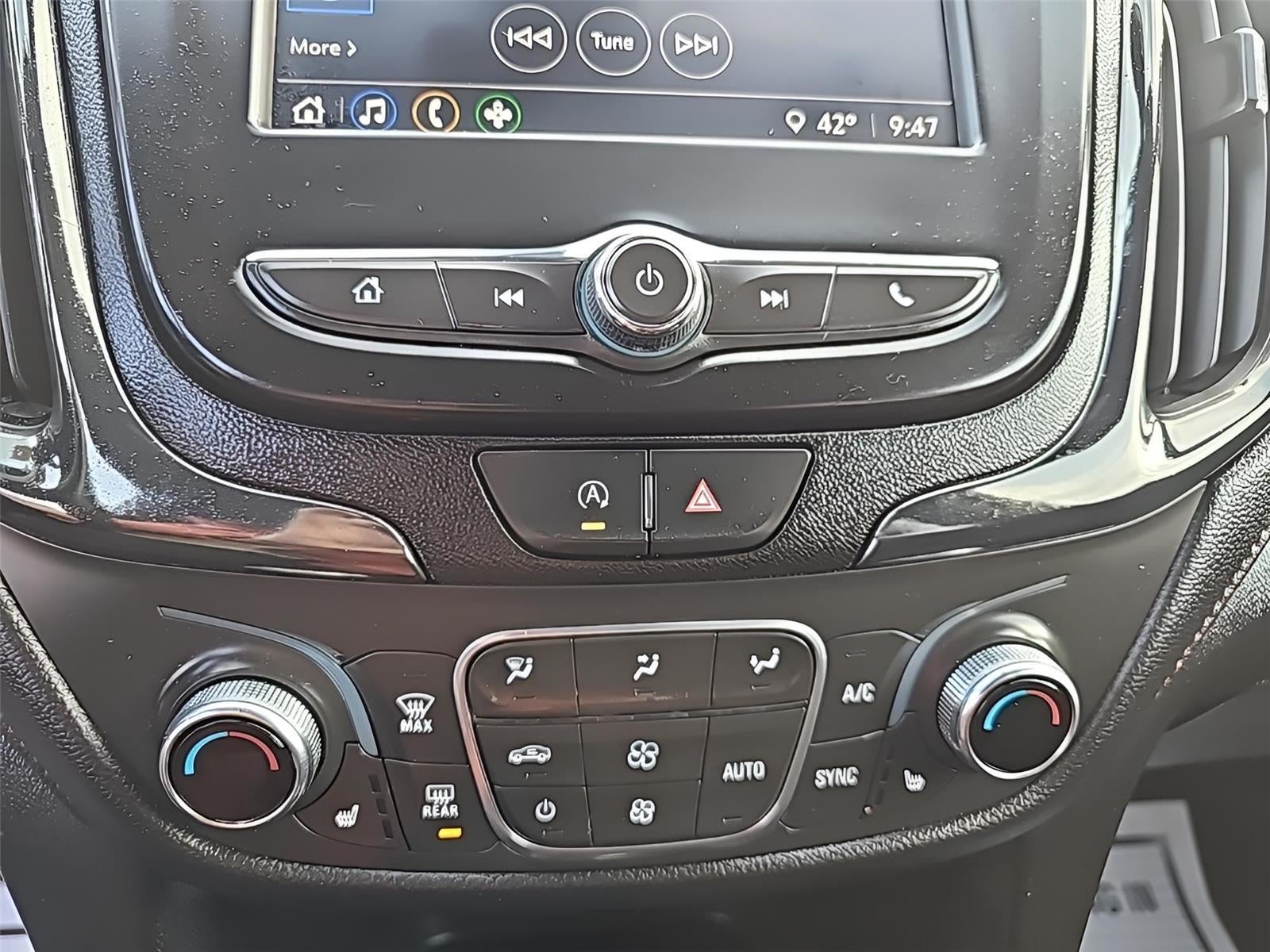 2022 Chevrolet Equinox RS Fresh Trade! Remote Start, Heated Seats, Power Lif