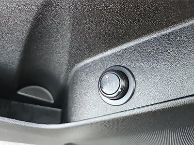 2022 Chevrolet Equinox RS Fresh Trade! Remote Start, Heated Seats, Power Lif