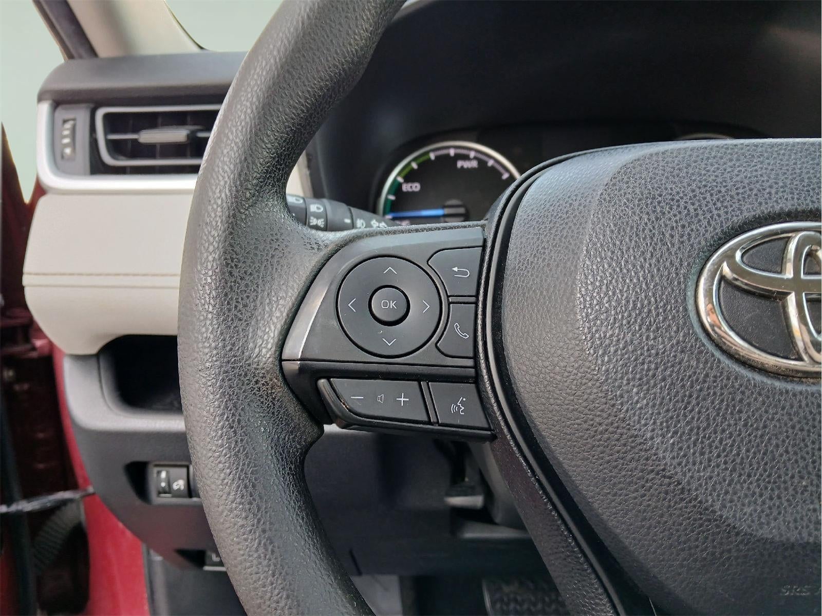 2020 Toyota RAV4 Hybrid XLE