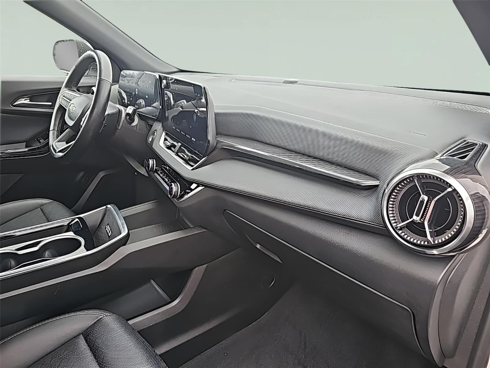 2025 Chevrolet Equinox LT Fresh Trade!!! Remote Start, Heated Seats/Steering