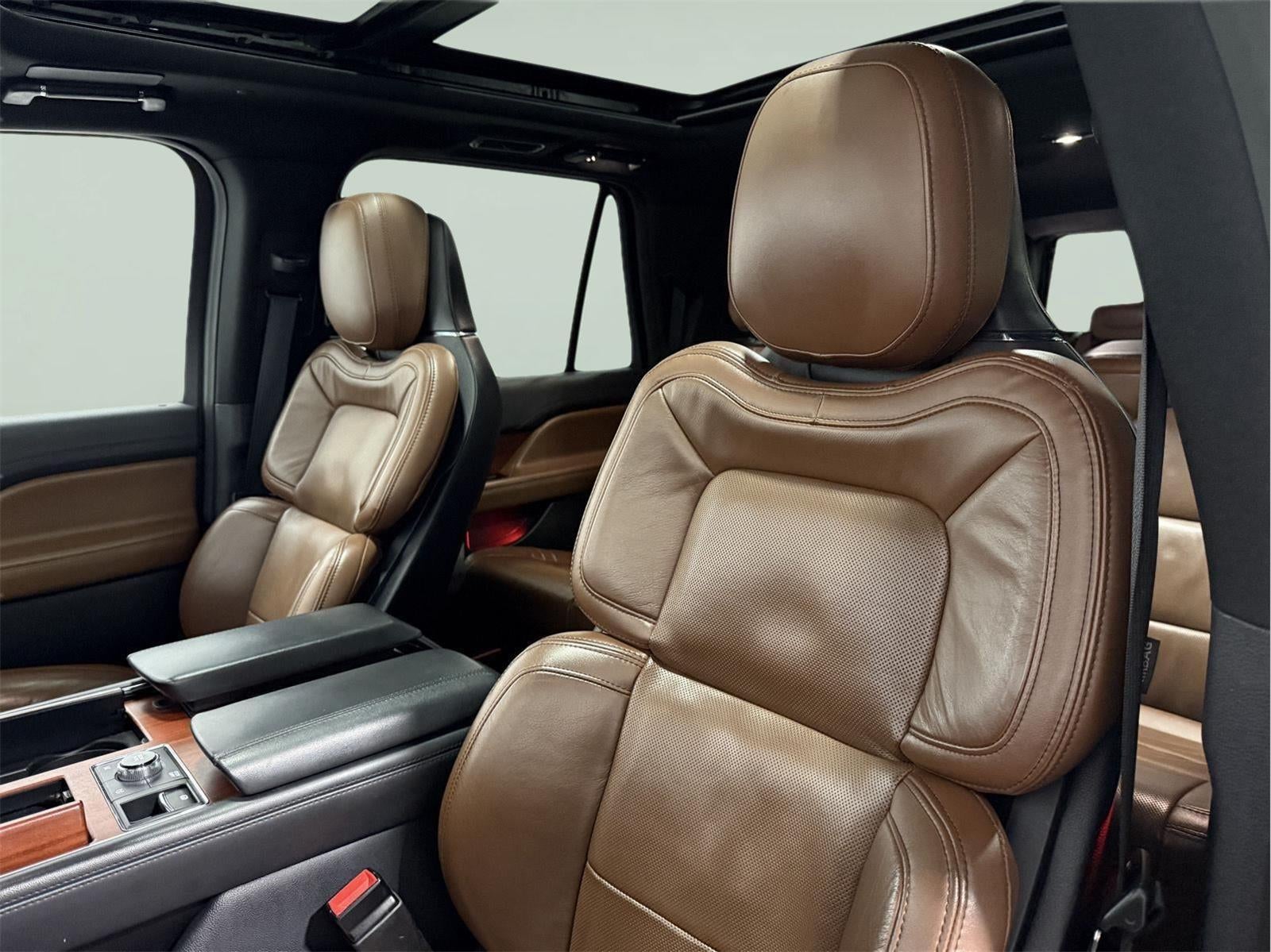 2022 Lincoln Navigator L Reserve