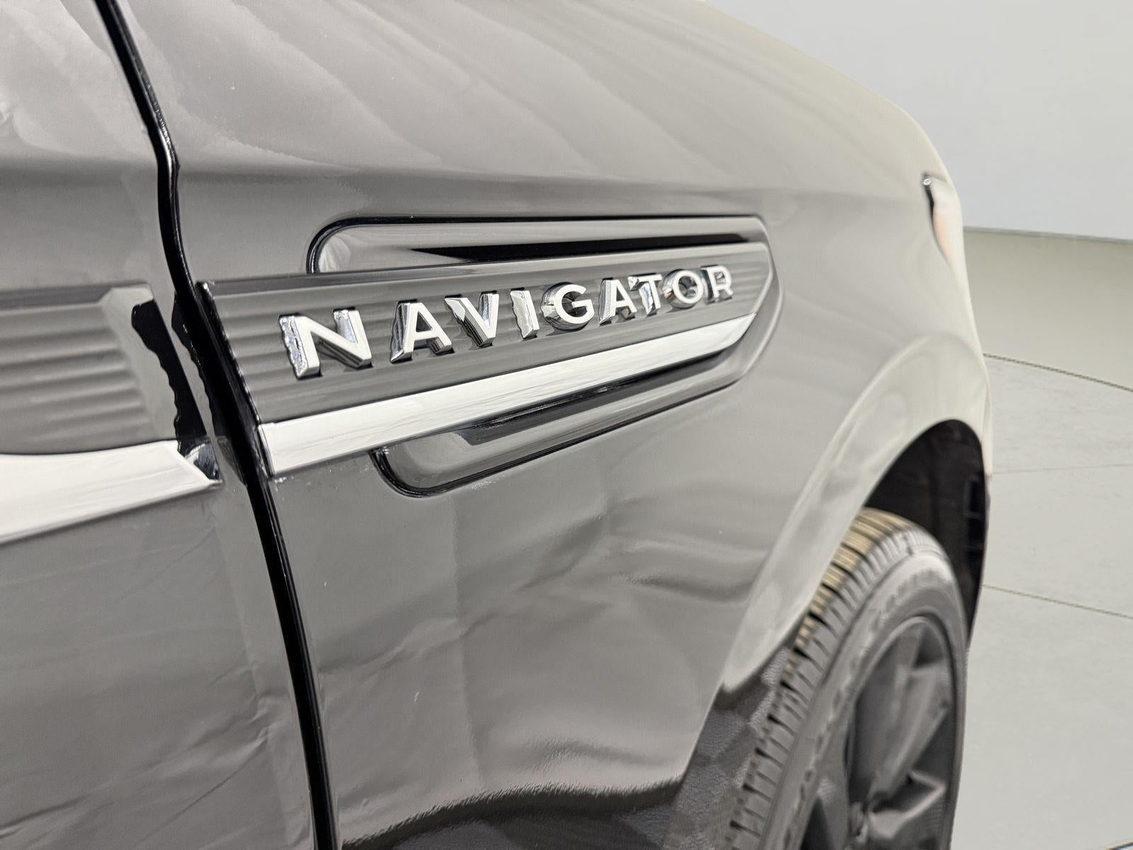 2022 Lincoln Navigator L Reserve
