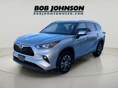 2020 Toyota Highlander Hybrid XLE