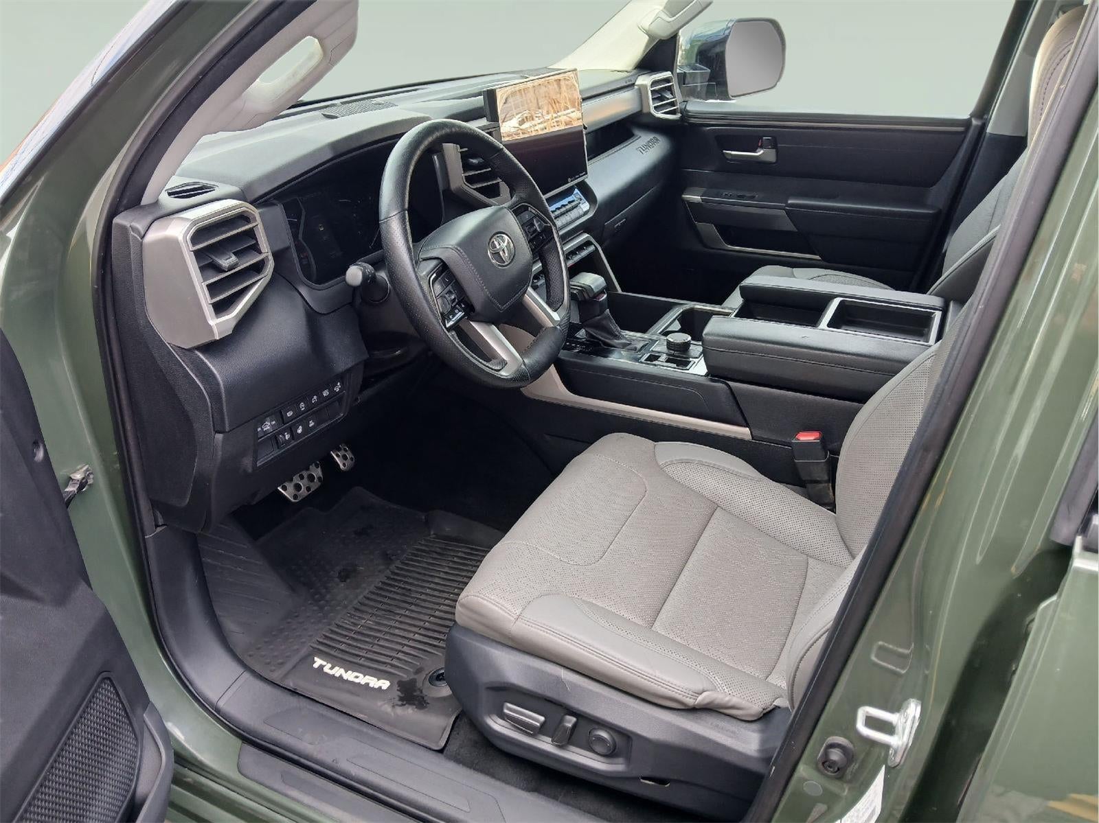 2022 Toyota Tundra SR5