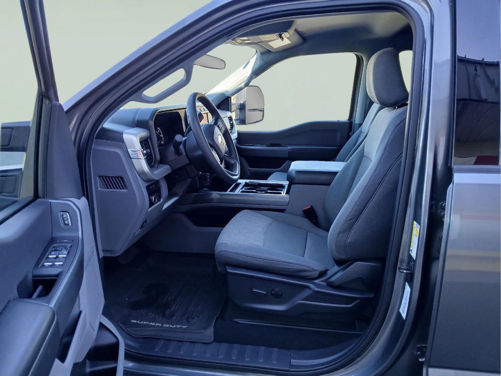 2024 Ford F-350 XLT
