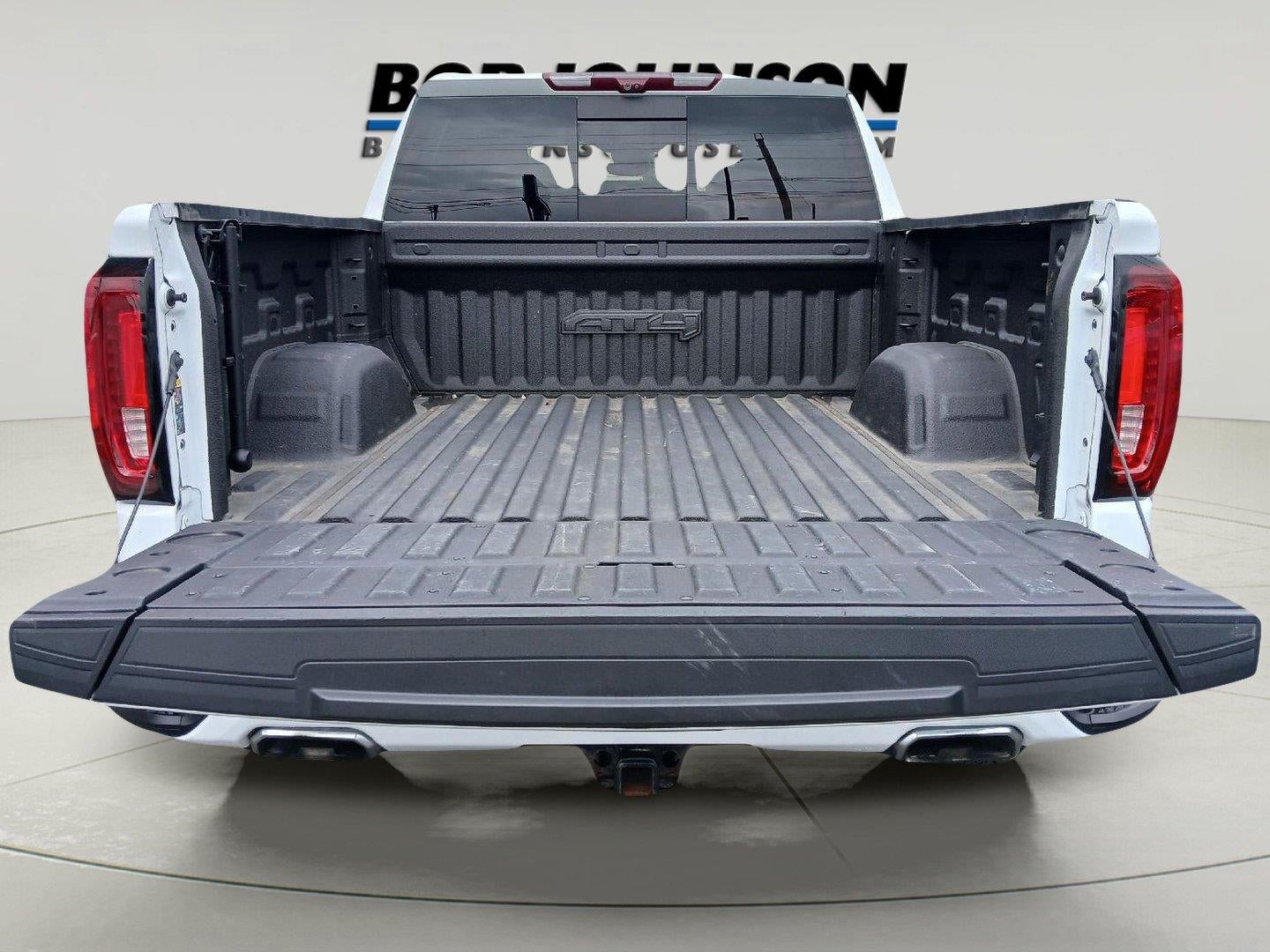2023 GMC Sierra AT4