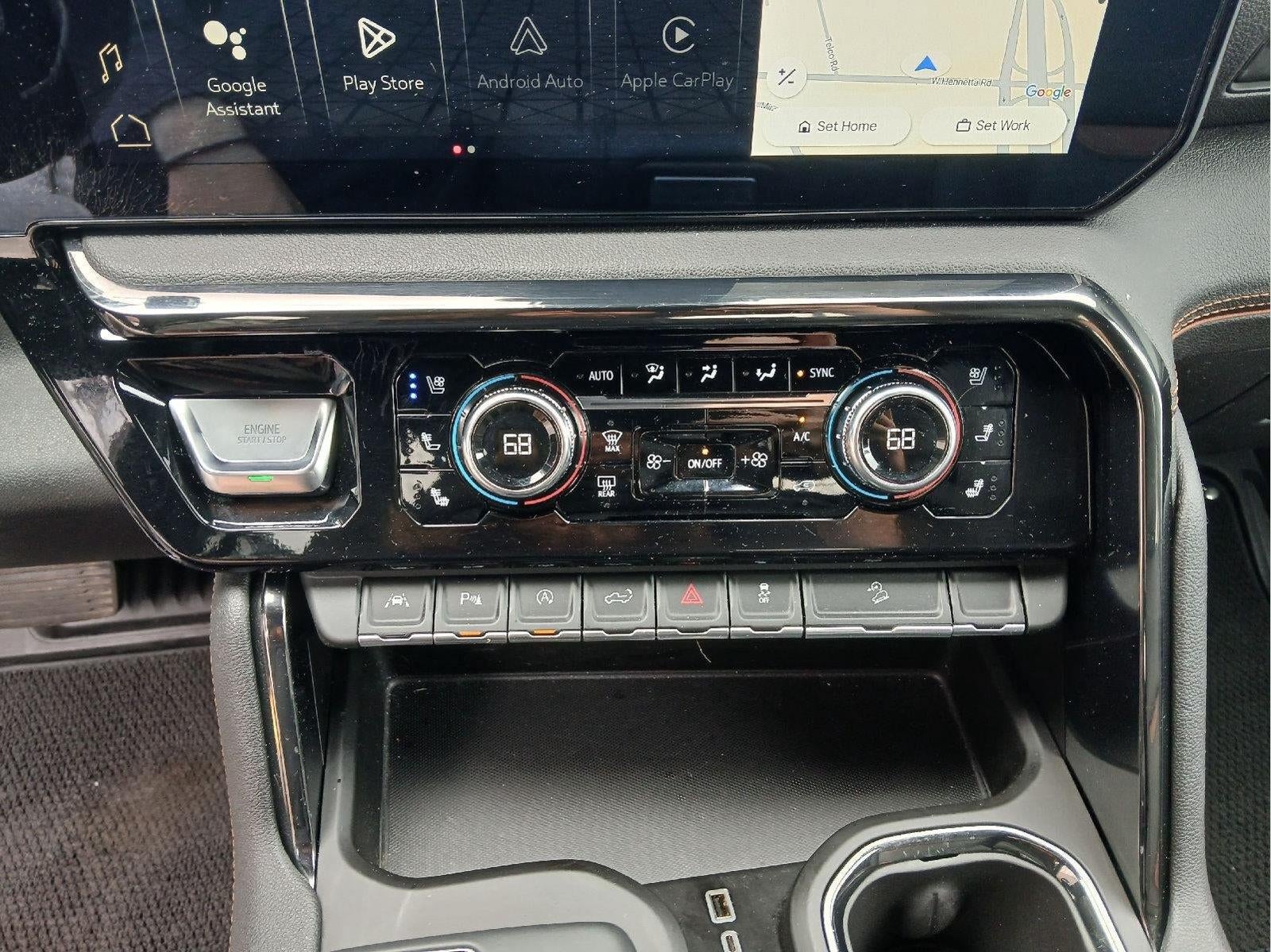2023 GMC Sierra AT4