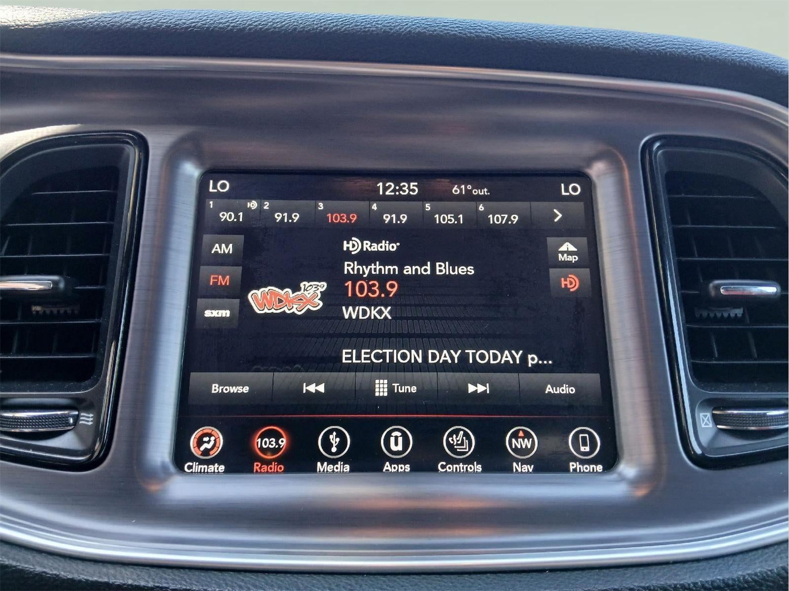 2018 Dodge Challenger R/T Plus Shaker