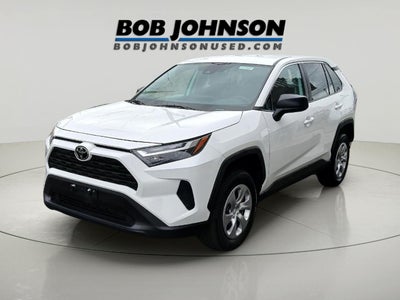 2023 Toyota RAV4 LE