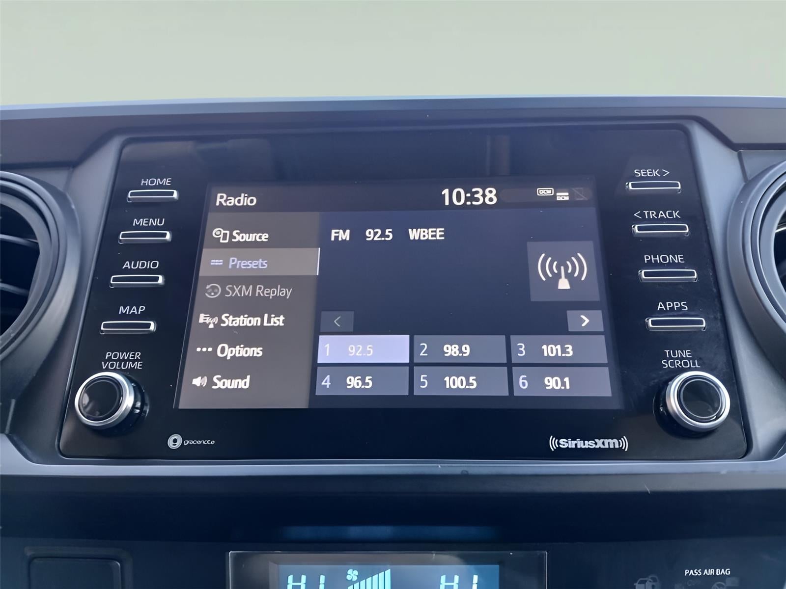 2023 Toyota TACOMA SR SR5