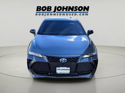 2019 Toyota Avalon Hybrid XSE