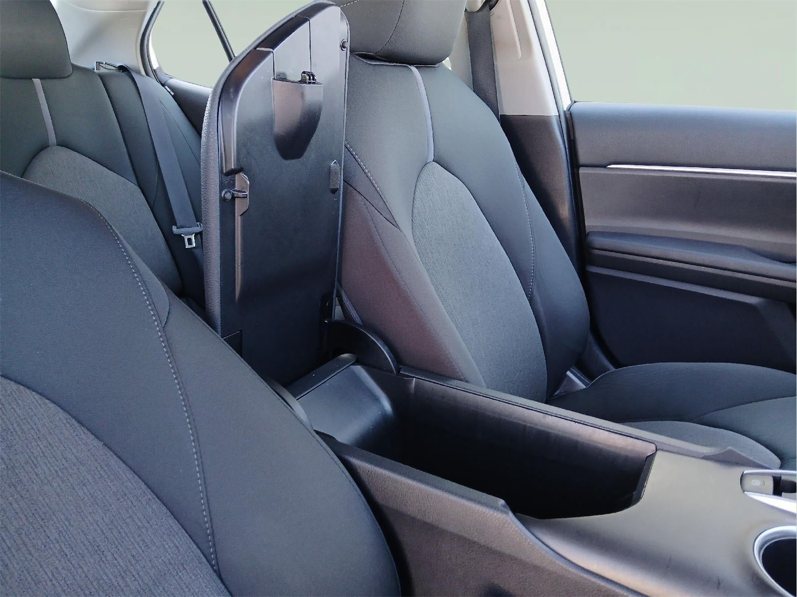 2022 Toyota CAMRY Hybrid LE